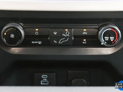 Used 2023 Ford F150 XLT image 34