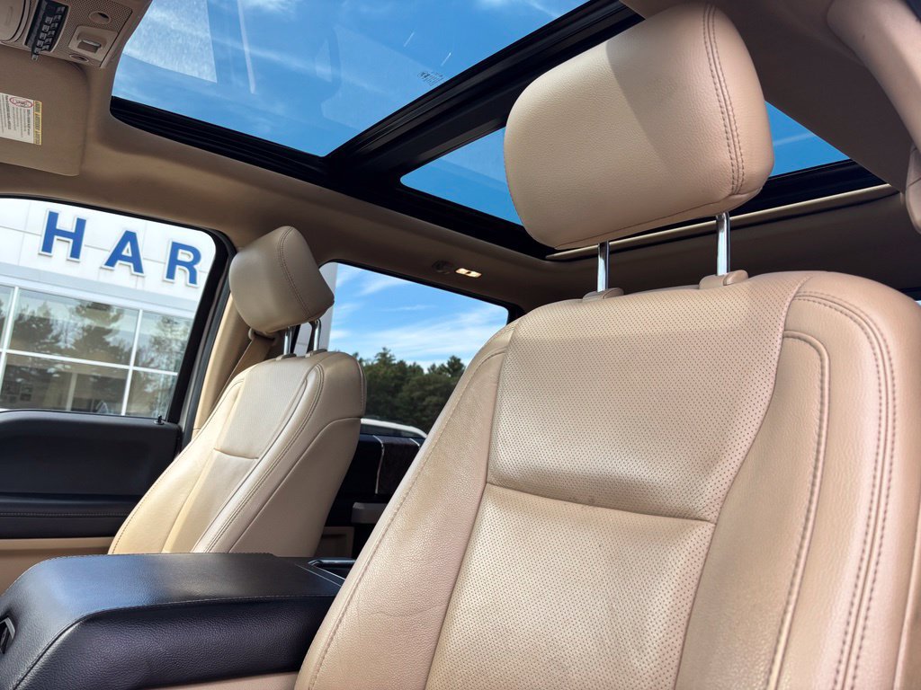 Used 2017 Ford F350 Lariat w/ Lariat Ultimate Package AWD/4WD image 14