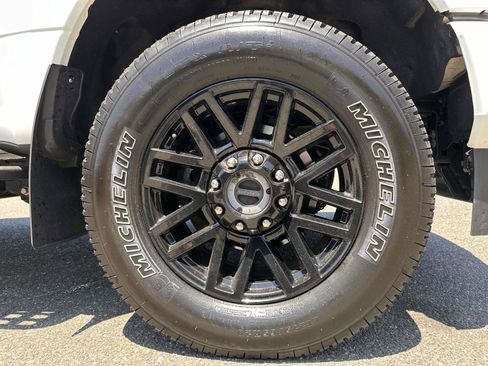 Used 2021 Ford F250 Lariat AWD/4WD image 7