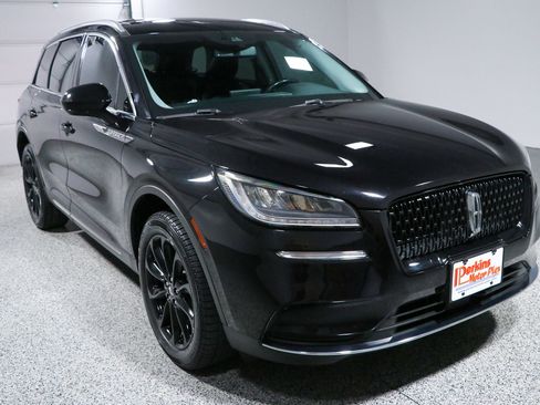 Used 2021 Lincoln Corsair AWD w/ Premium Package image 5