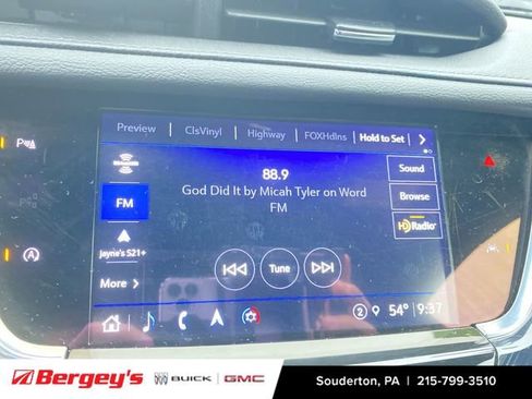 Used 2025 Cadillac XT6 Premium Luxury image 14