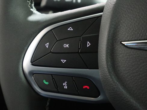 New 2026 Chrysler Pacifica Select image 29