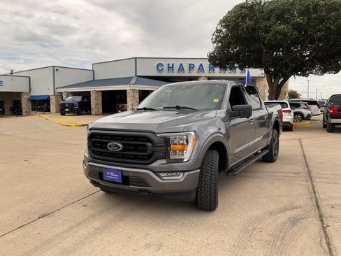 Used 2021 Ford F150 XLT w/ Equipment Group 302A High AWD/4WD image 2