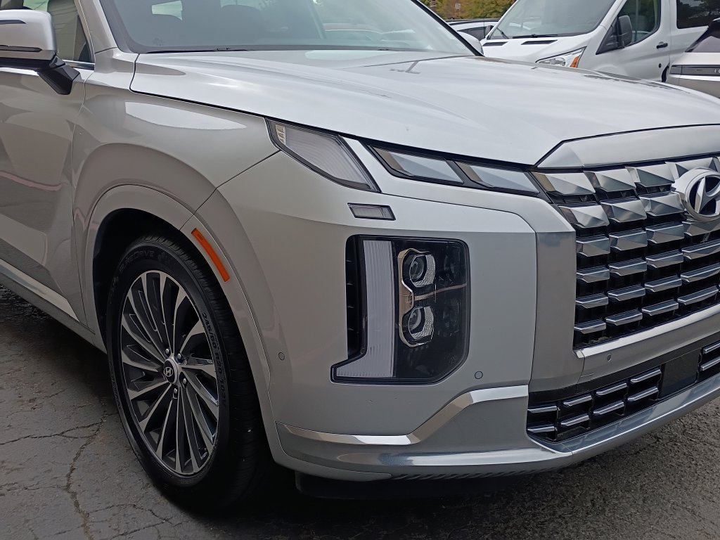 Certified 2024 Hyundai Palisade Calligraphy AWD/4WD image 10