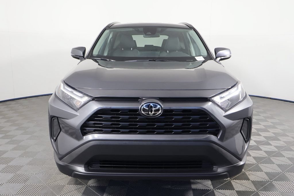 Used 2024 Toyota RAV4 XLE FWD image 2