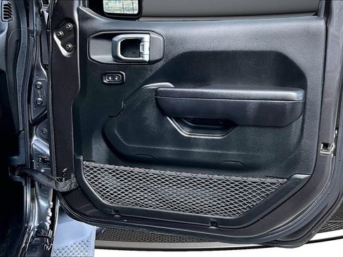 Used 2019 Jeep Wrangler Unlimited Sport S AWD/4WD image 28