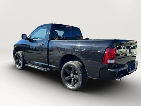 Used 2014 RAM 1500 Express AWD/4WD image 3