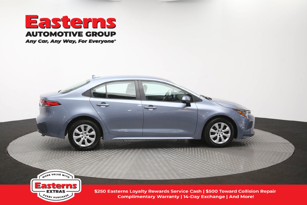 Used 2024 Toyota Corolla LE FWD image 45