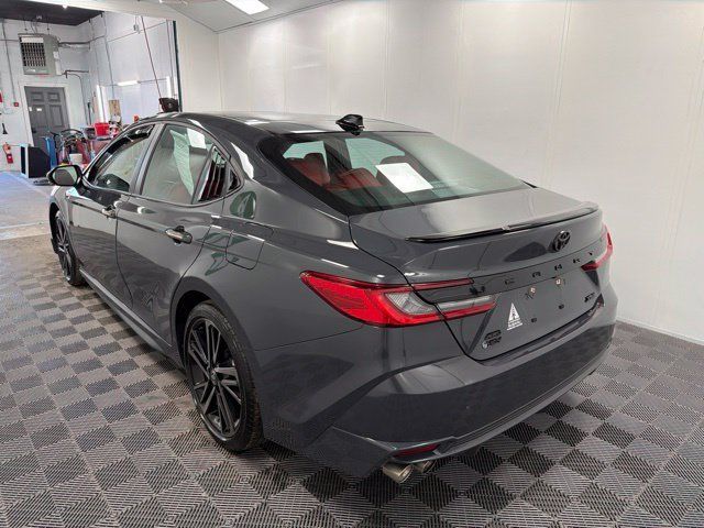 Used 2025 Toyota Camry XSE AWD/4WD image 4