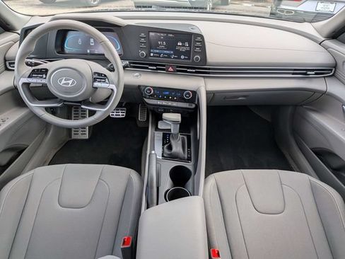 Certified 2026 Hyundai Elantra Sport FWD image 16