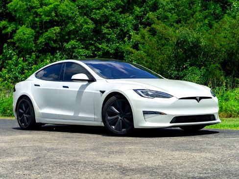 Used 2023 Tesla Model S Standard Range AWD/4WD image 2
