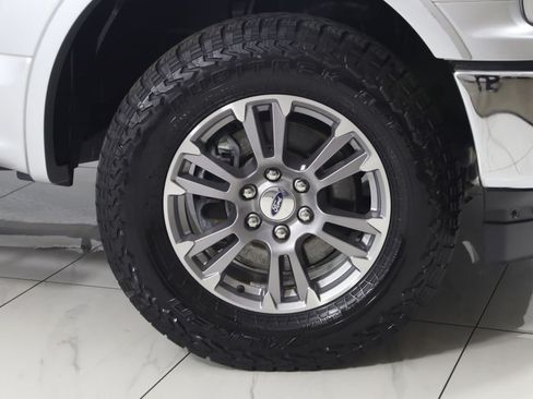 Used 2019 Ford F150 Lariat AWD/4WD image 15