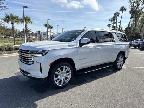 Used 2024 Chevrolet Suburban High Country w/ Max Trailering Package image 7