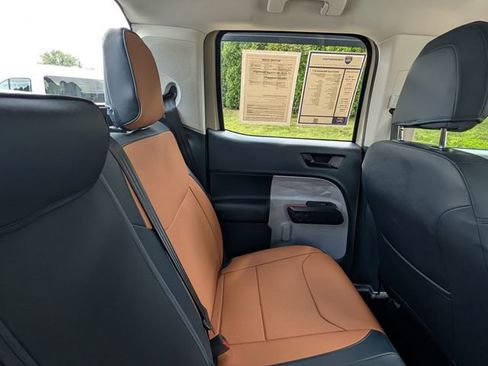 Used 2024 Ford Maverick XLT FWD image 30