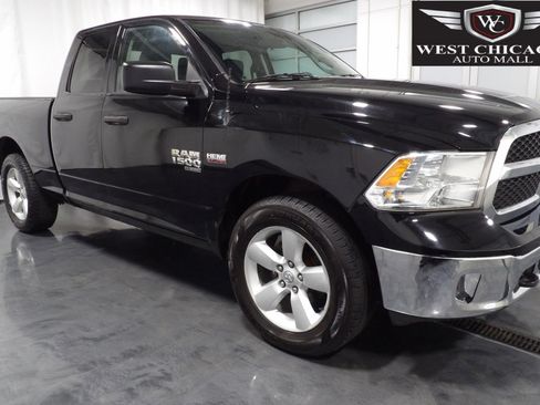 Used 2019 RAM 1500 Tradesman w/ Tradesman SXT Package image 1