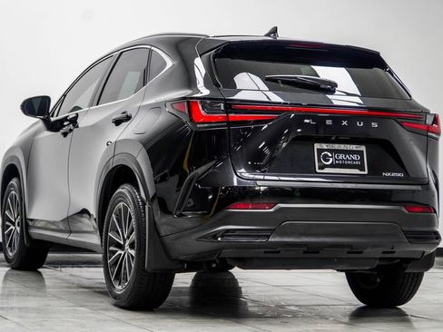 Used 2025 Lexus NX 250 FWD w/ Accessory Package (Z2) image 12
