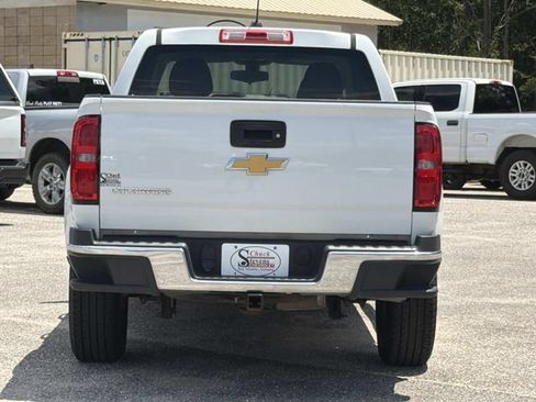 Used 2020 Chevrolet Colorado W/T RWD image 9