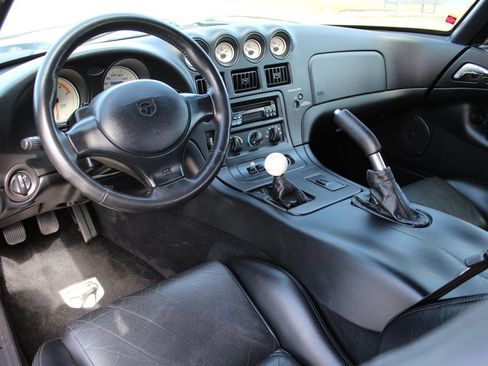 Used 2000 Dodge Viper RT/10 image 39