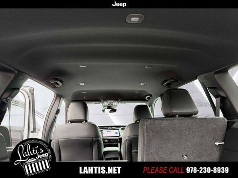 New 2026 Jeep Cherokee Limited image 14