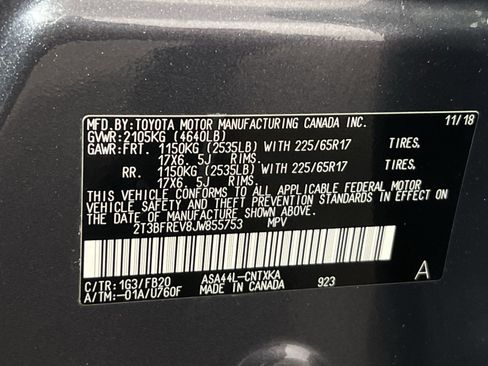 Used 2018 Toyota RAV4 LE image 29