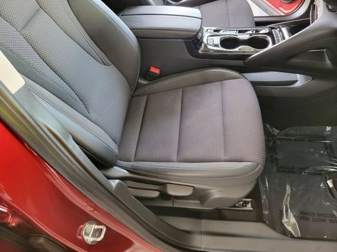 Used 2023 Buick Envision Preferred FWD image 16