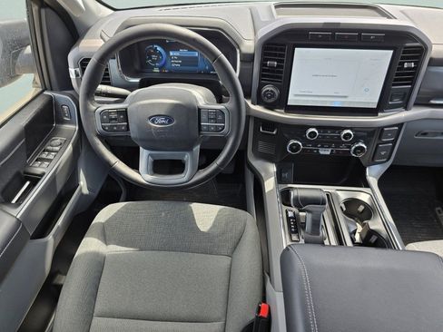 New 2024 Ford F150 Lightning XLT image 29