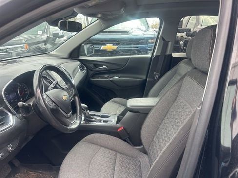 Used 2022 Chevrolet Equinox LT image 4