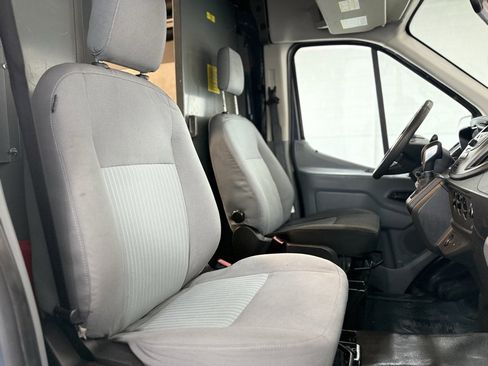 Used 2019 Ford Transit 250 148 High Roof Extended image 33