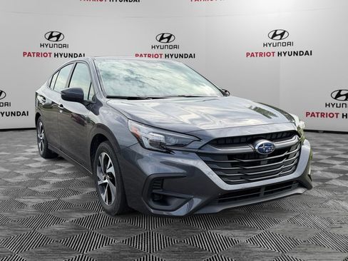 Used 2025 Subaru Legacy Premium AWD/4WD image 1