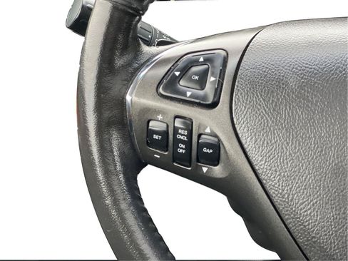 Used 2016 Lincoln MKT AWD w/ Equipment Group 201A image 18