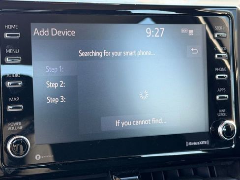 Used 2021 Toyota Corolla LE image 22