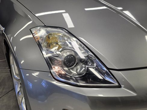 Used 2006 Nissan 350Z Touring w/ (N93) Cargo Convenience Pkg image 36