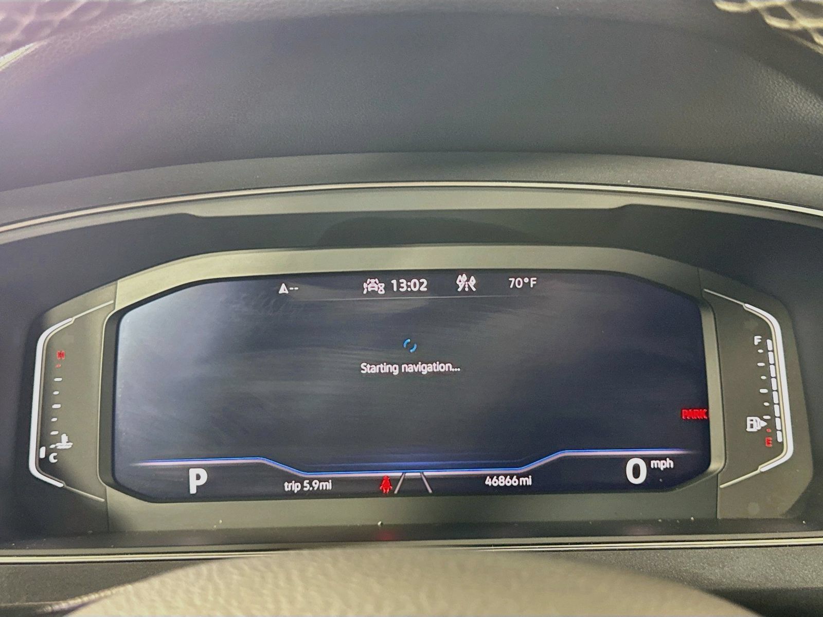 Used 2021 Volkswagen Tiguan SEL AWD/4WD image 15