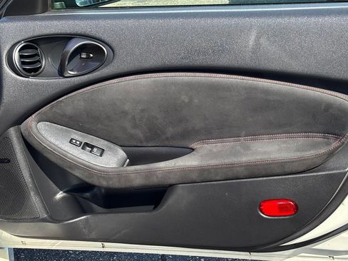 Used 2019 Nissan 370Z NISMO RWD image 28