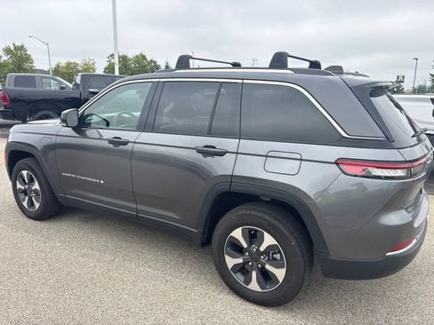 Used 2022 Jeep Grand Cherokee Limited 4xe AWD/4WD image 5