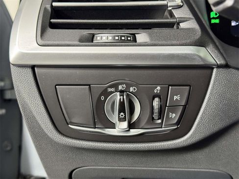 Used 2022 BMW X3 xDrive30i w/ M Sport Package 2 image 19
