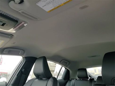 Used 2026 Toyota Prius XLE image 21