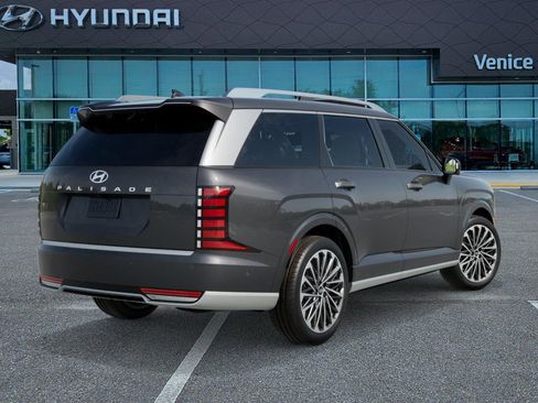 New 2027 Hyundai Palisade Calligraphy FWD image 4