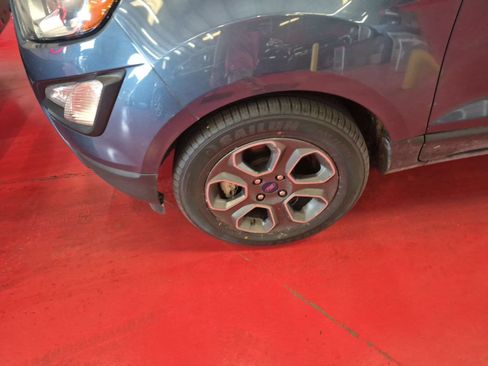 Used 2021 Ford EcoSport S FWD image 5
