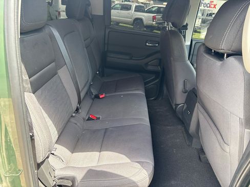 Used 2023 Nissan Frontier SV RWD image 16