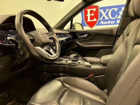 Used 2017 Audi Q7 3.0T Premium Plus w/ Premium Plus Package image 6