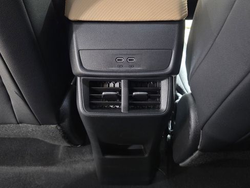 New 2026 Chevrolet Equinox ACTIV image 16