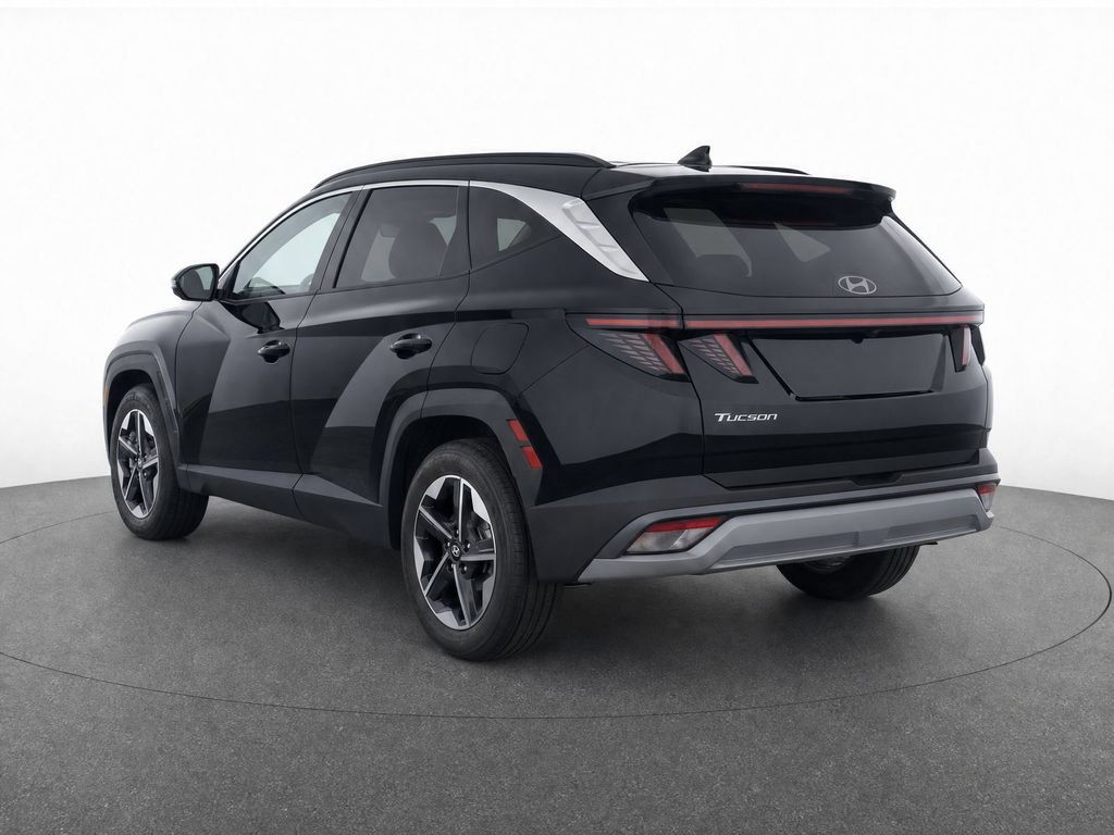 Certified 2025 Hyundai Tucson SEL FWD image 3