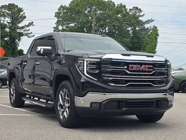 Used 2022 GMC Sierra 1500 SLT AWD/4WD image 7