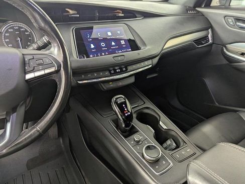 Used 2020 Cadillac XT4 Premium Luxury image 19