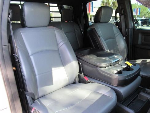 Used 2024 RAM 5500 Tradesman w/ Electrical Accessory Group AWD/4WD image 14