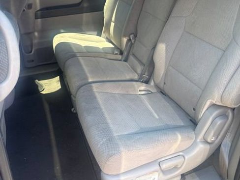Used 2016 Honda Odyssey SE image 3