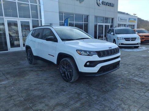 New 2026 Jeep Compass Latitude AWD/4WD image 7