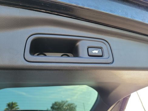 Used 2022 Honda Pilot EX-L image 11