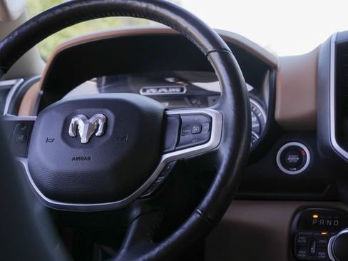 Used 2020 RAM 1500 Big Horn AWD/4WD image 45